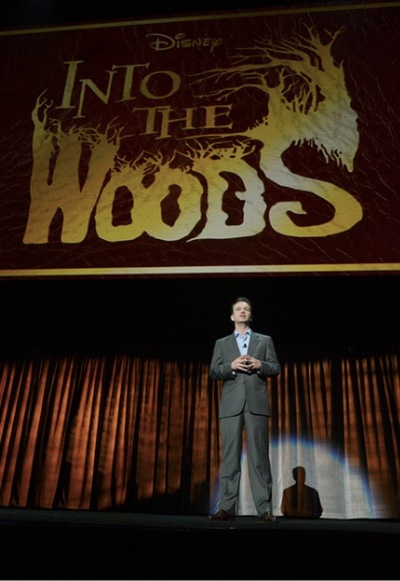 Sean Bailey, Presidente da Divisão de Cinema da Disney fala sobre as filmagens de "Into The Woods" 
